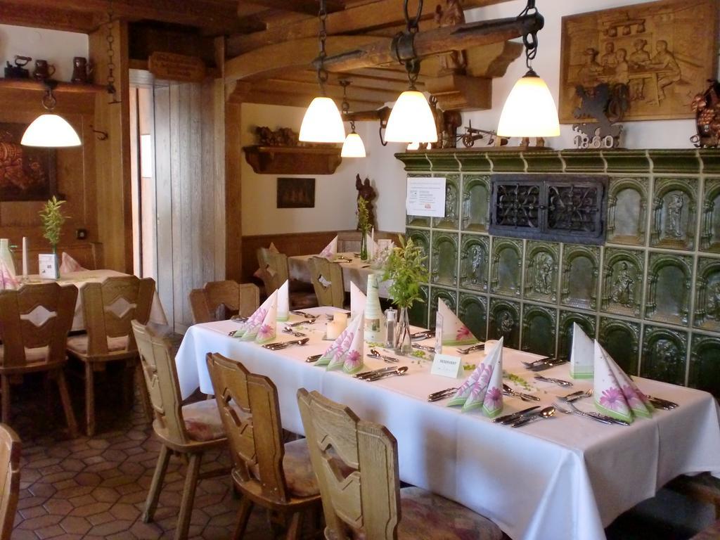 Hotel & Gaestehaus Krone Geiselwind Εξωτερικό φωτογραφία